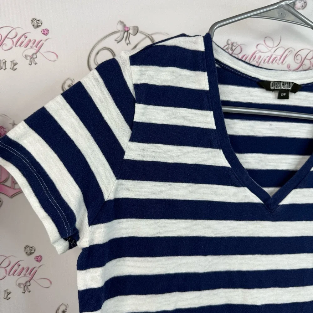 Nicole Miller T-shirt, stripes V-neck Striped navy blue and white Women's Top - Picture 5 of 11